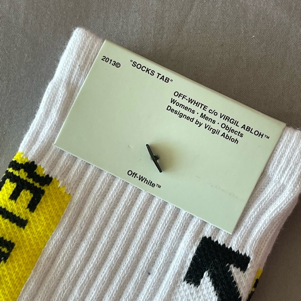 Off white socks - Picture 3 of 3